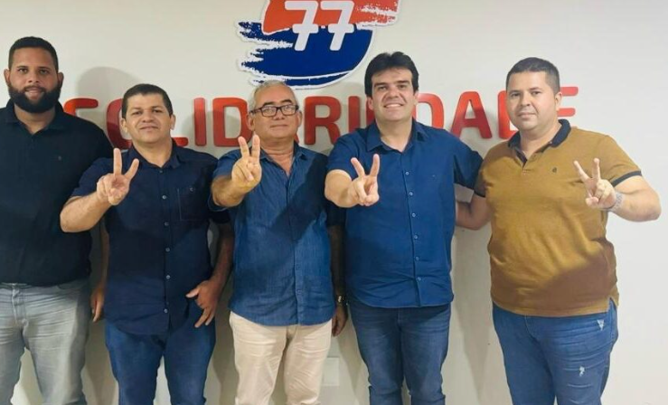 Líder das oposições de Serra da Raiz se filia ao Solidariedade para disputar prefeitura